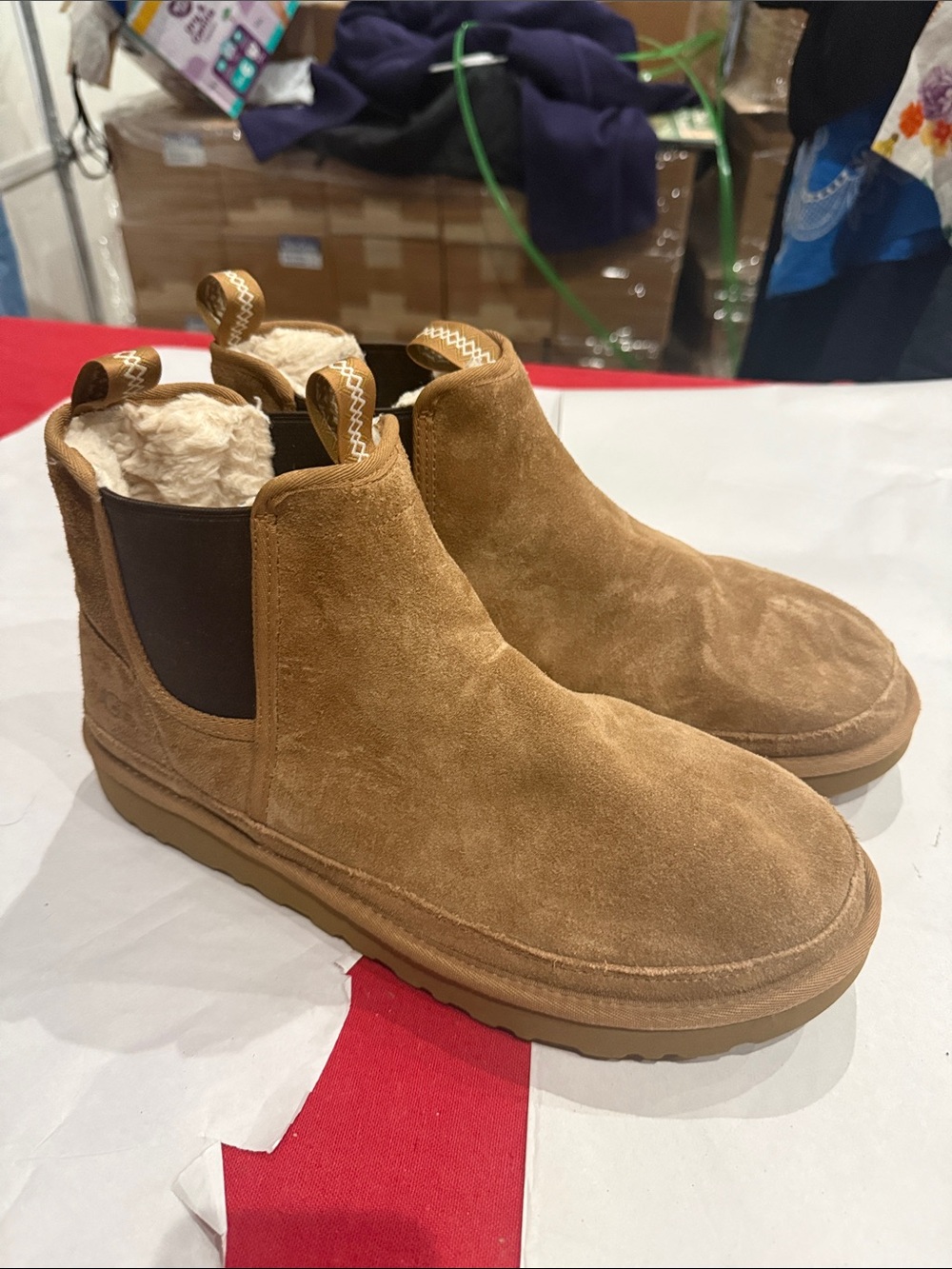 UGG Men's Suede Chukka Boots in Chestnut Brown
